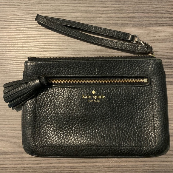 Black Leather Kate Spade Wristlet - Picture 1 of 4